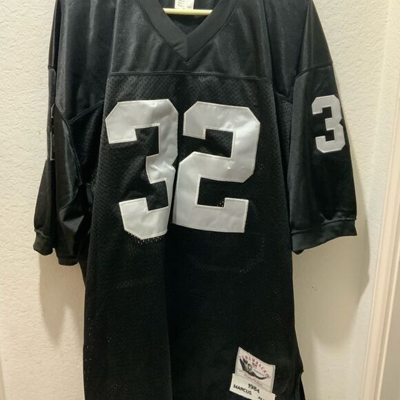 Mitchell & Ness Oakland Raiders 1984 Marcus Allen Throwback Jersey #32 - Picture 2 of 8